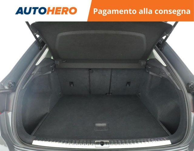 AUDI Q3 35 TDI S tronic Business Advanced