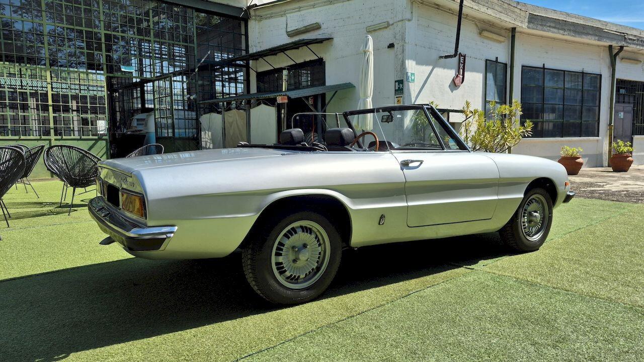 Alfa Romeo Spider 1300 Junior – 1976