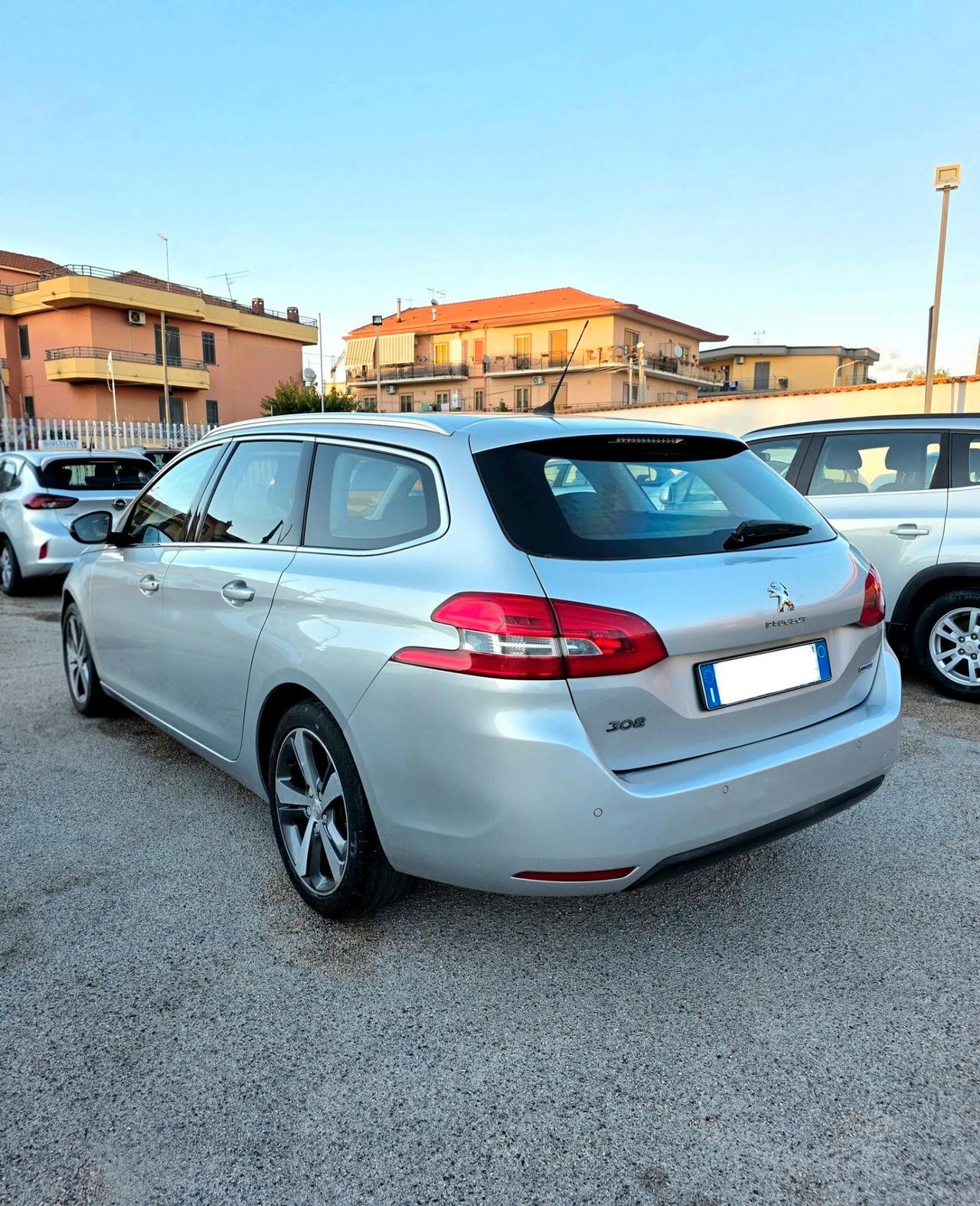 Peugeot 308 BlueHDi 120 S&S SW Business