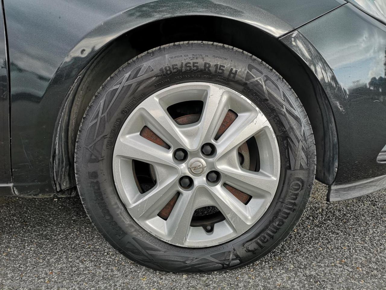 OPEL Corsa 1.2 Coupé b-Color PROMO WEB