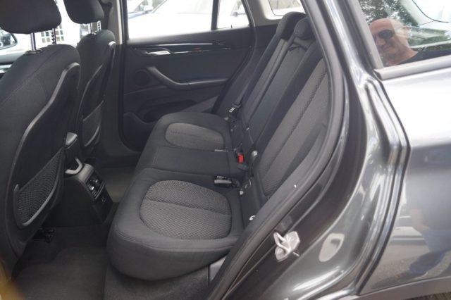 BMW X1 xDrive25e Advantage cameraPDC potenza totale 220CV