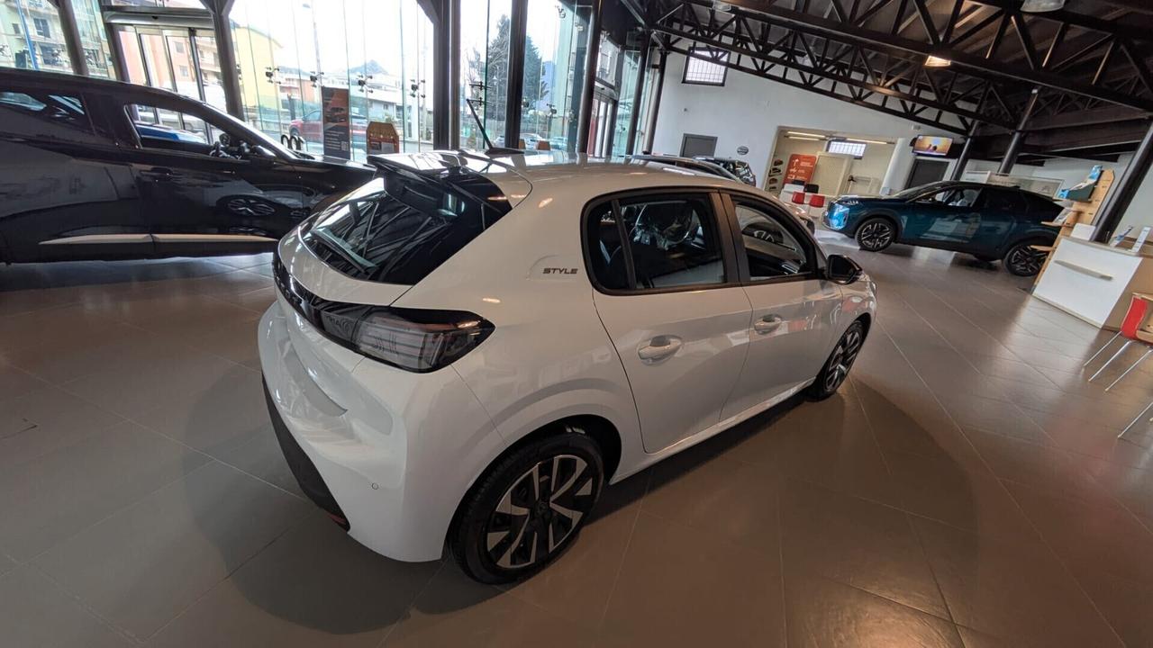 Peugeot 208 100 STYLE