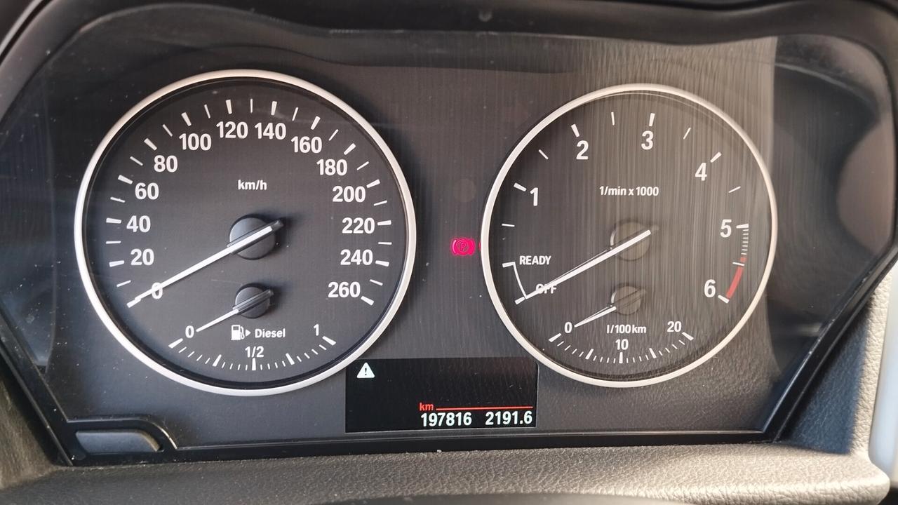 BMW 218D 2.0-NAVI-GARANZIA FULL