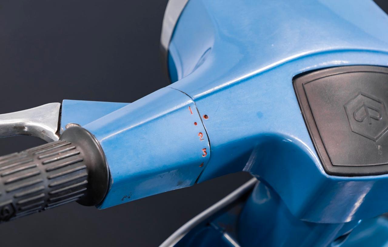 Piaggio Vespa 50 Special (V5B3)