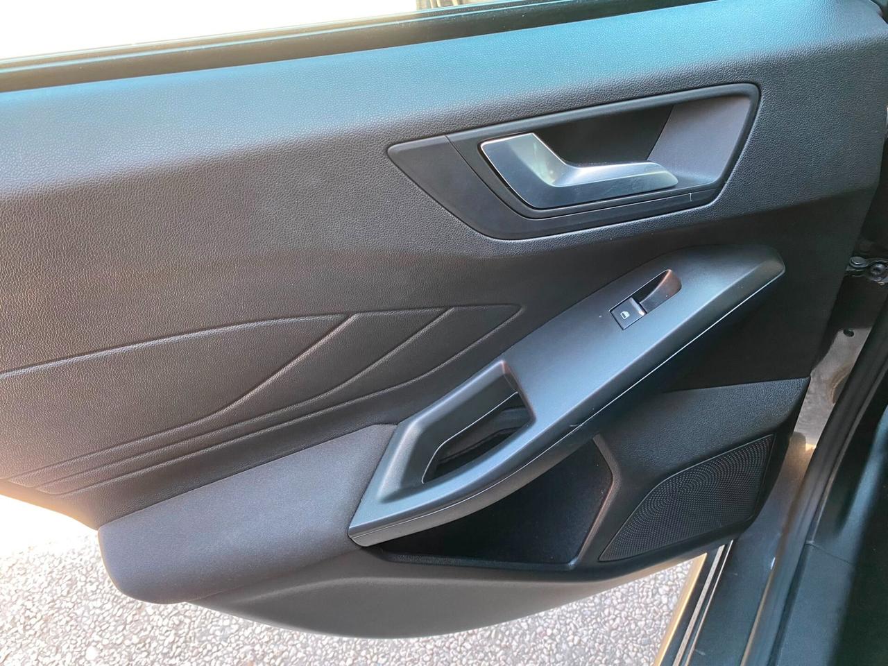 Ford Focus 1.5 EcoBlue 115 CV automatico SW ST-Line