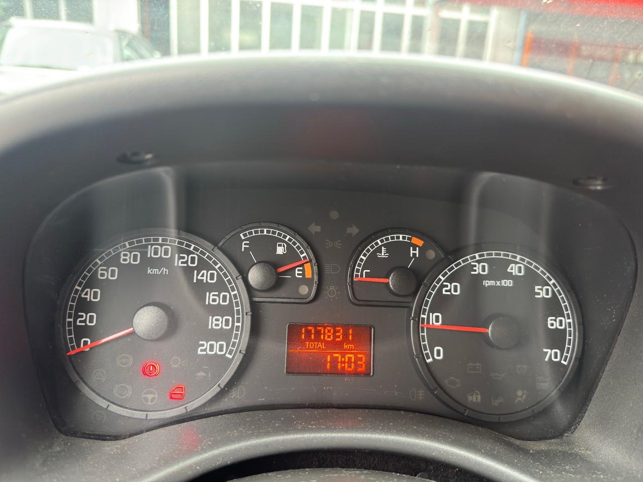 Fiat Punto ADATTA A NEOPATENTATI 1.2 5 porte Dynamic