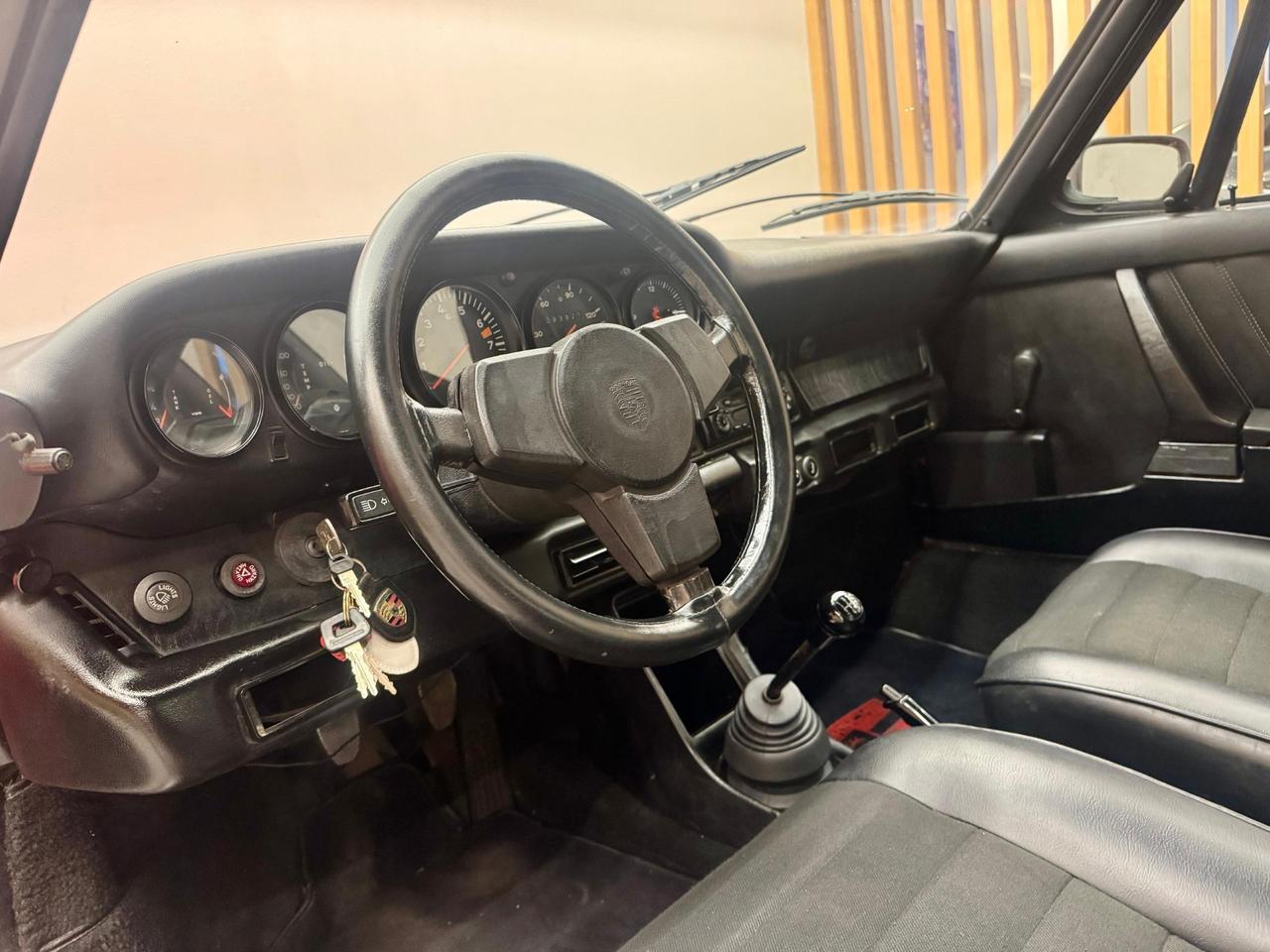 Porsche 911 Carrera 2.7 MFI (1976) - 210 CV RARA