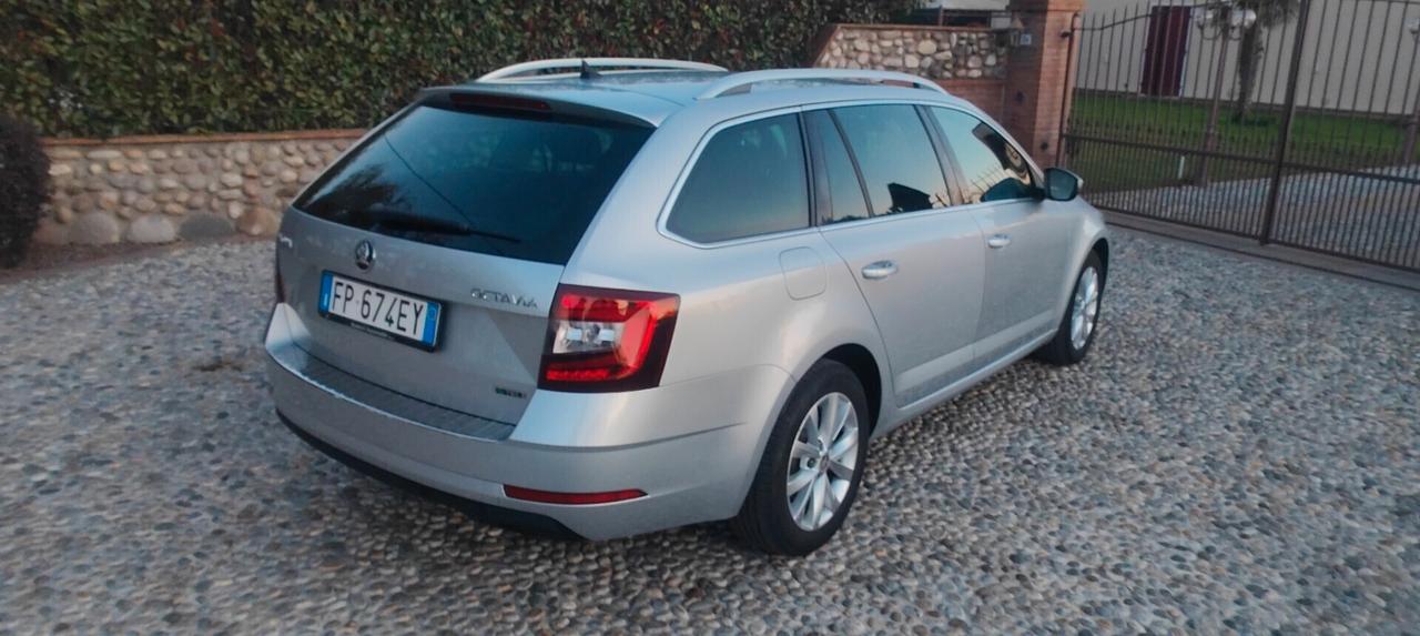 Skoda Octavia 1.4 TSI DSG Wagon Executive G-Tec