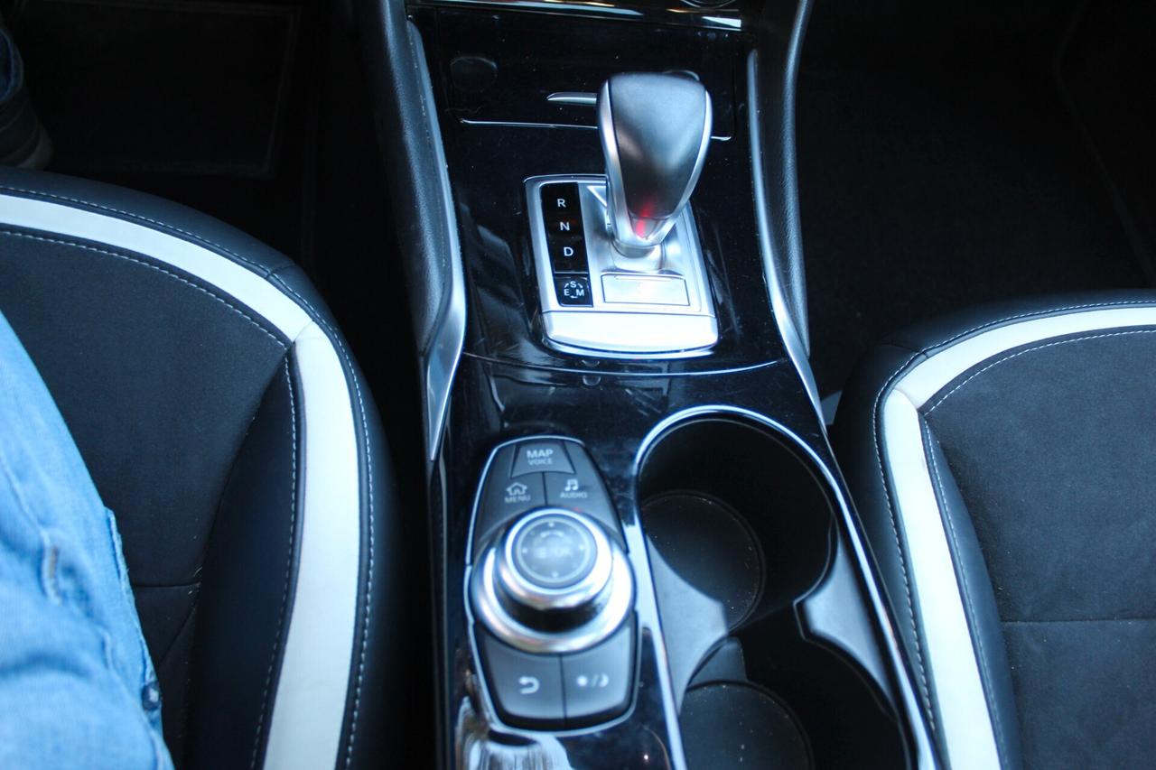 Infiniti Q30 2.2 diesel DCT AWD Sport