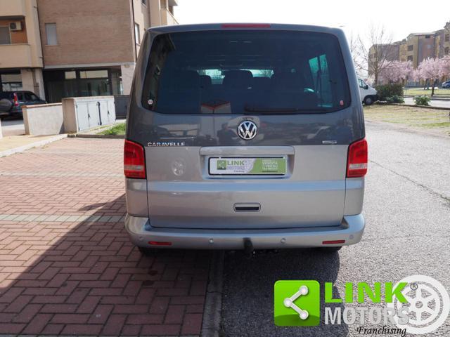 VOLKSWAGEN Caravelle T5 AUTOMATICO 4 MOTION 2.0 TDI PASSO LUNGO