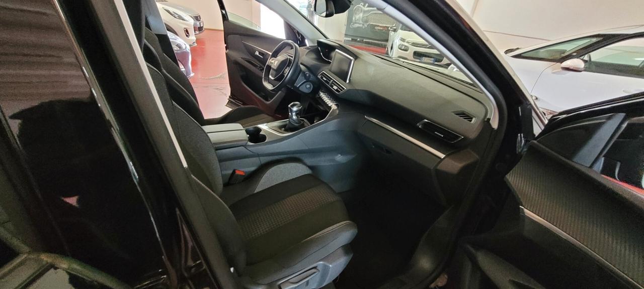 Peugeot 3008 BlueHDi 130 S&S Business