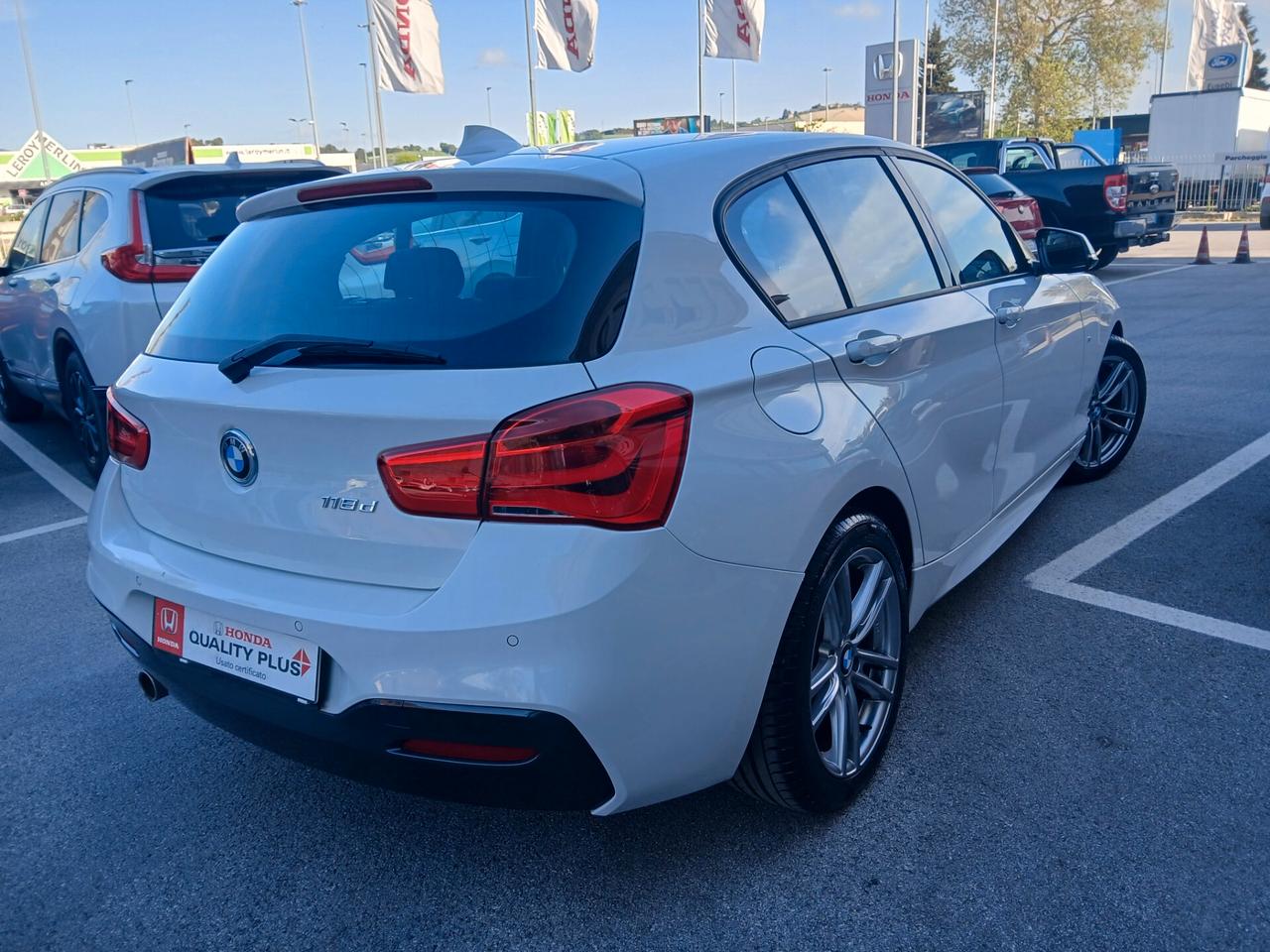 Bmw 118 118d 5p. Msport
