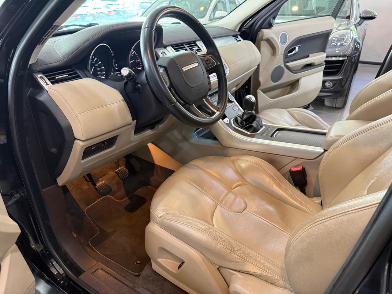 Land Rover Range Evoque 2.2 TD4 5p. Pure Tech Pack