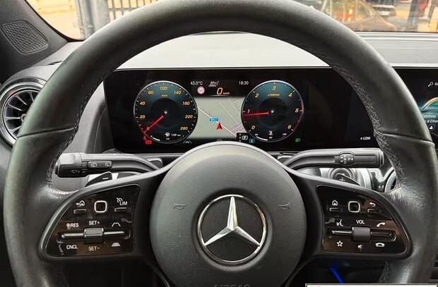 Mercedes-benz GLB 200 d Automatic Executive