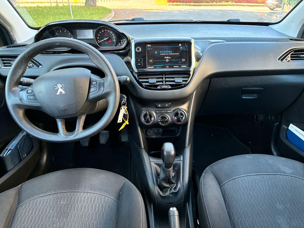 Peugeot 208 PureTech 82 5p. GPL Active