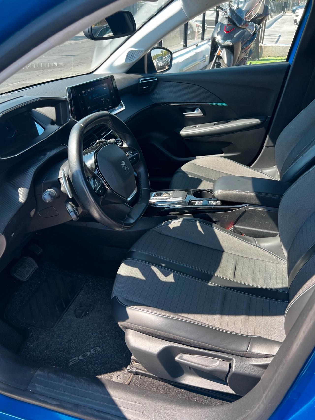 Peugeot 208 PureTech 100 Stop&Start EAT8 5 porte GT Pack