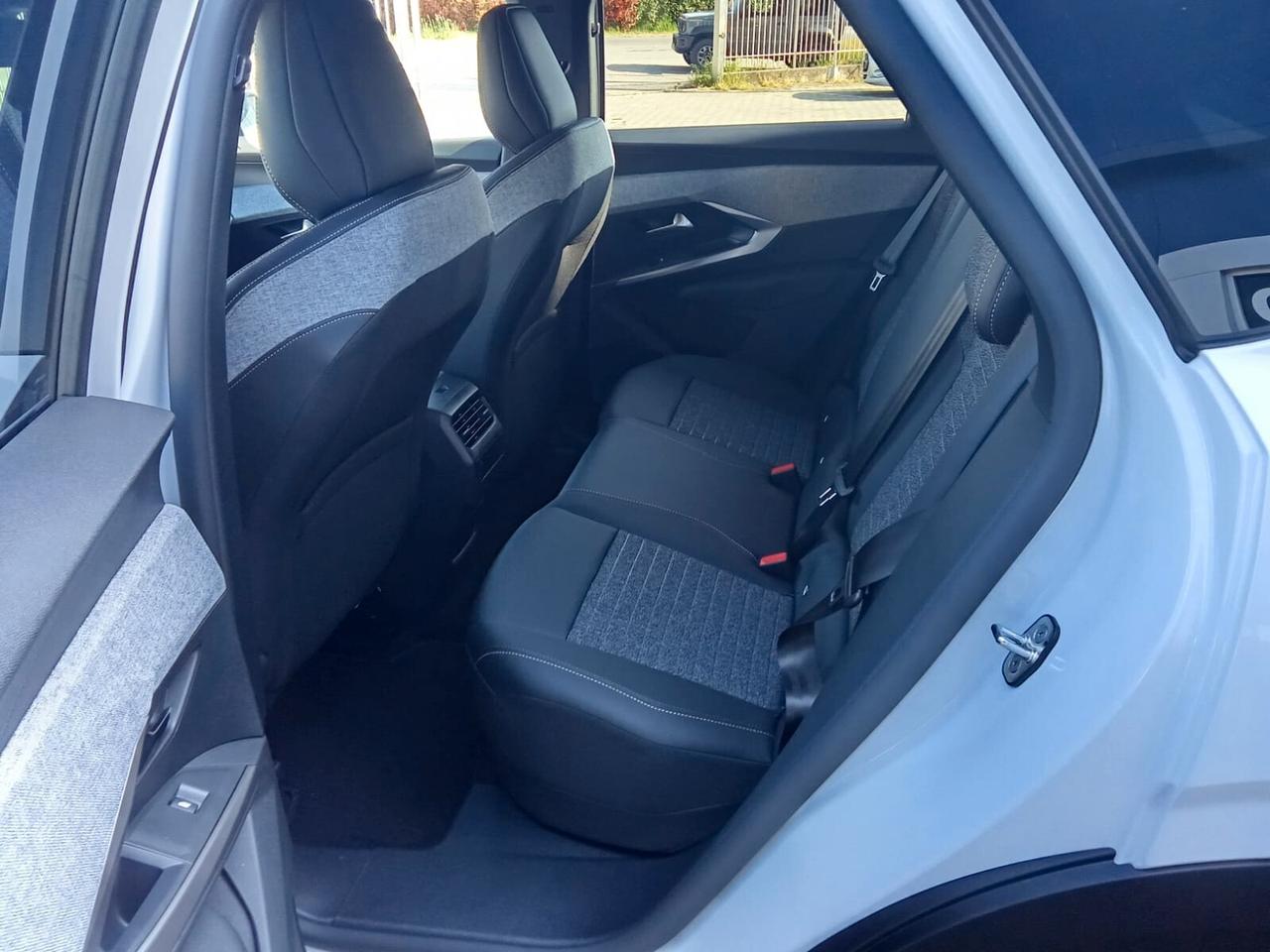 Peugeot 3008 Hybrid 145 e-DCS6 Allure