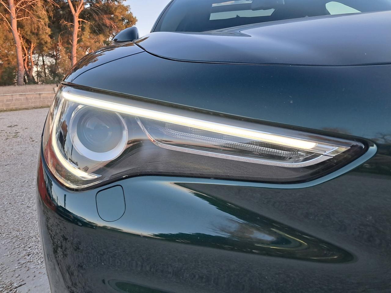 A. R. Stelvio VELOCE-210CV *Q4*TETTO*PELLE*CERCHI21"