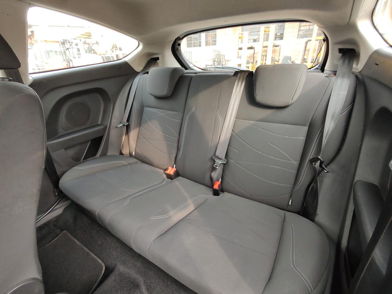 Ford Fiesta 1.4 3 porte Bz.- GPL, EURO 6, GPL DA REVISIONARE, OK NEOPATENTATI