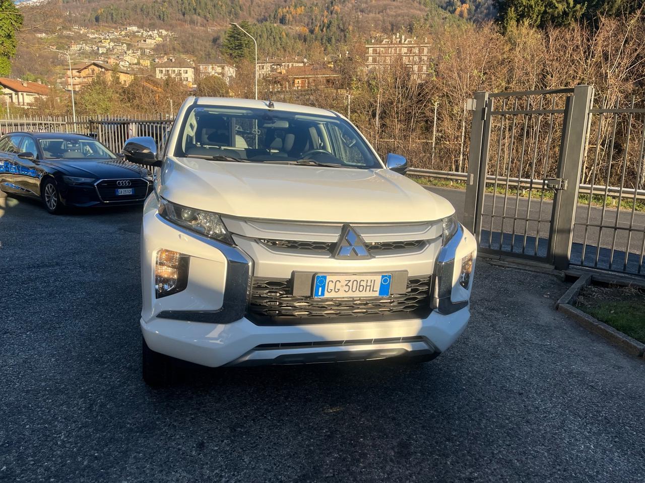 Mitsubishi L200 2.3 D Club Cab 4x4 Super Select Intense