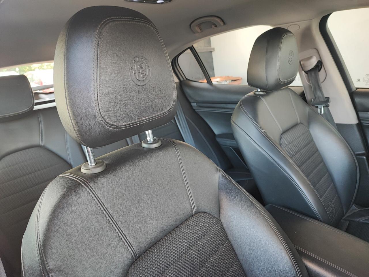Alfa Romeo Stelvio 2.2 180 CV AT8 Q4 X OPERATORI DEL SETTORE