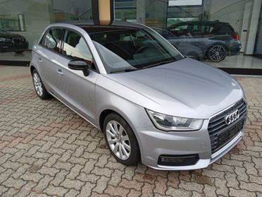 Audi A1 ULTRA DESIGN SENS PARK POSTERIORI VOLANTE MULTIFUNZIONI SEDILI RISCALDATI PER NEO PATENTATI