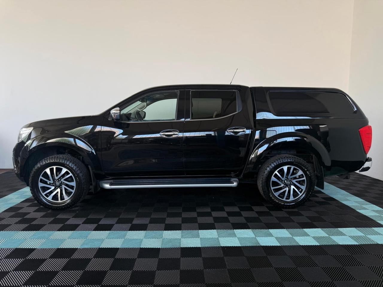 Nissan Navara 2.3 dCi 4WD Double Cab N-Connecta HARD TOP
