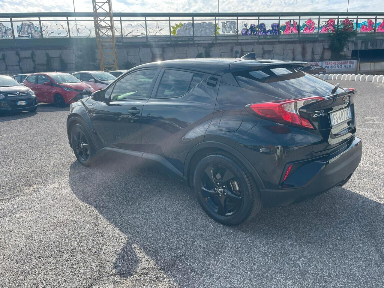 Toyota C-HR 1.8 Hybrid E-CVT FULL BLACK GARANZIA