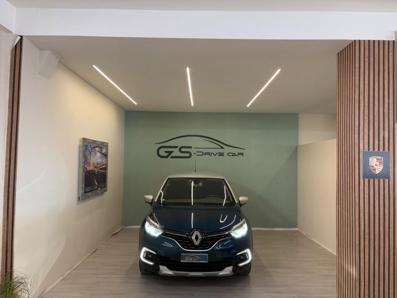 Renault Captur 900cc TCe 90 CV R-Link full LED