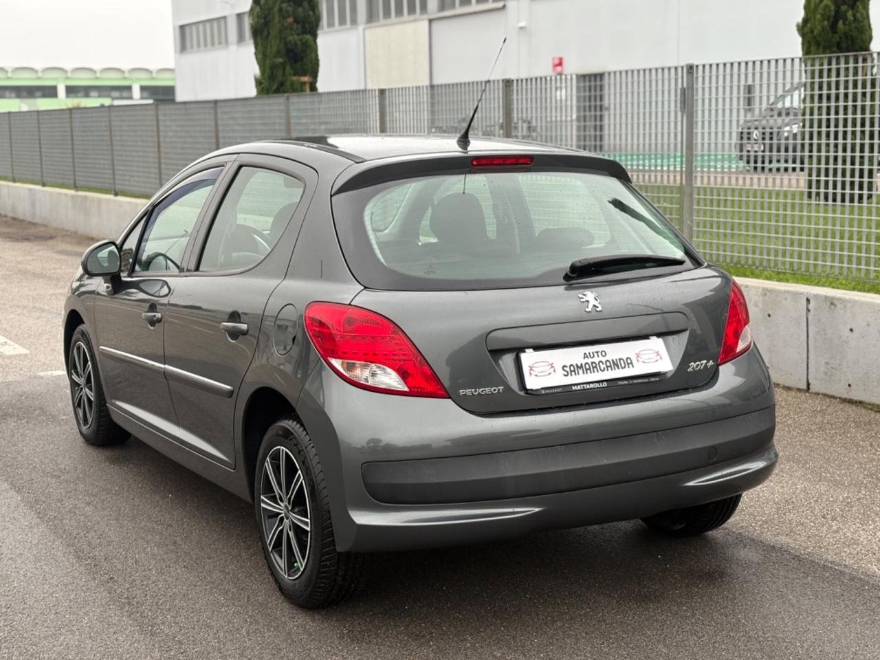 Peugeot 207 Plus 1.4 8V 75CV 5p. ECO GPL