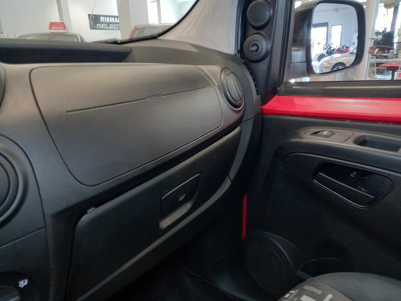 Fiat Fiorino 1.4 8V Combi Semivetrato Natural Power SX
