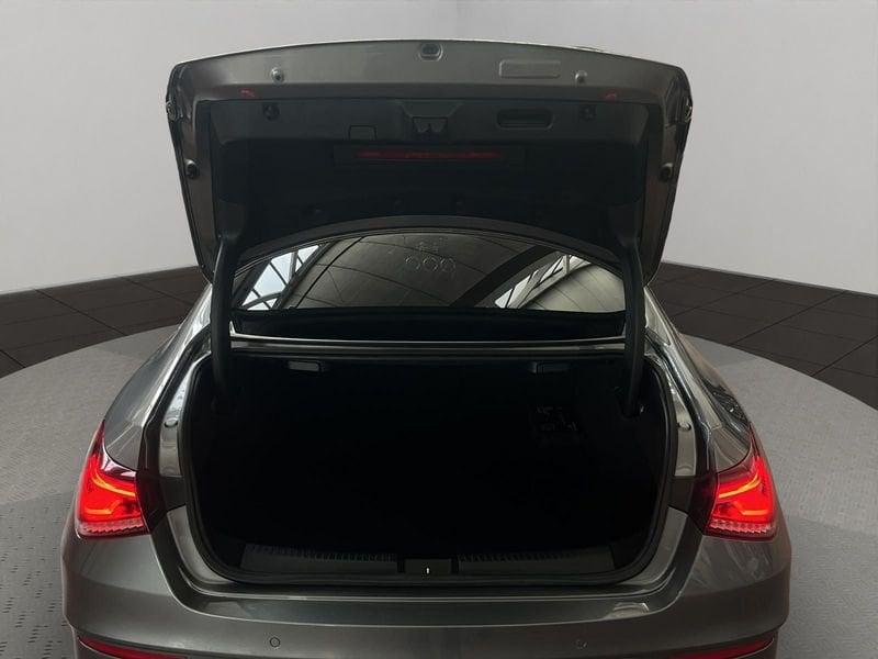 Mercedes-Benz CLA CLA Coupe 180 Premium auto