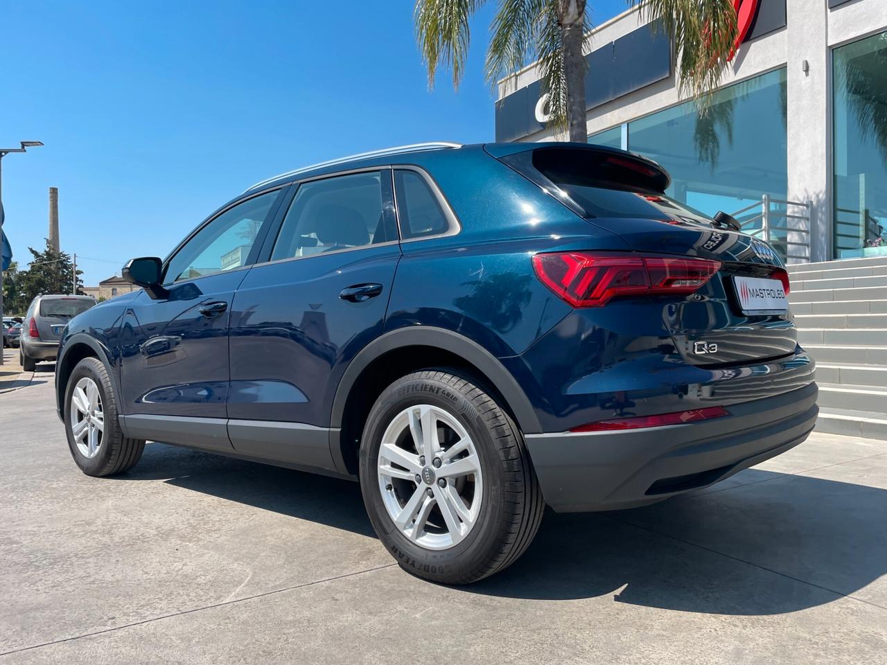Audi Q3 40 TDI quattro S tronic Business