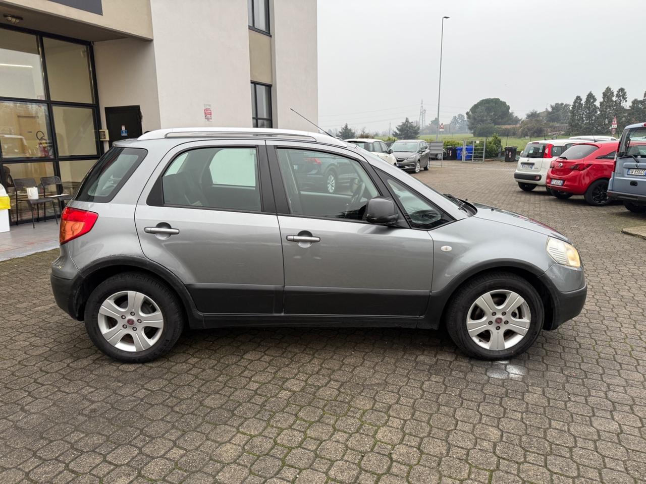 Fiat Sedici 1.9 MJT 4x2 Dynamic|UNIPRO