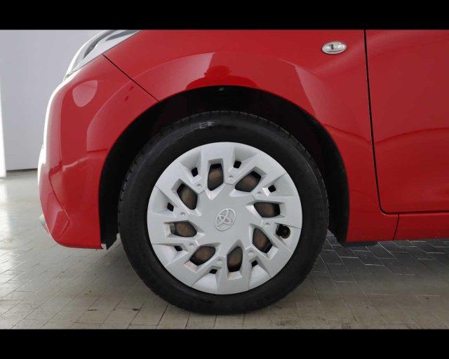 TOYOTA Aygo Connect 1.0 VVT-i 72 CV 5 porte x-play
