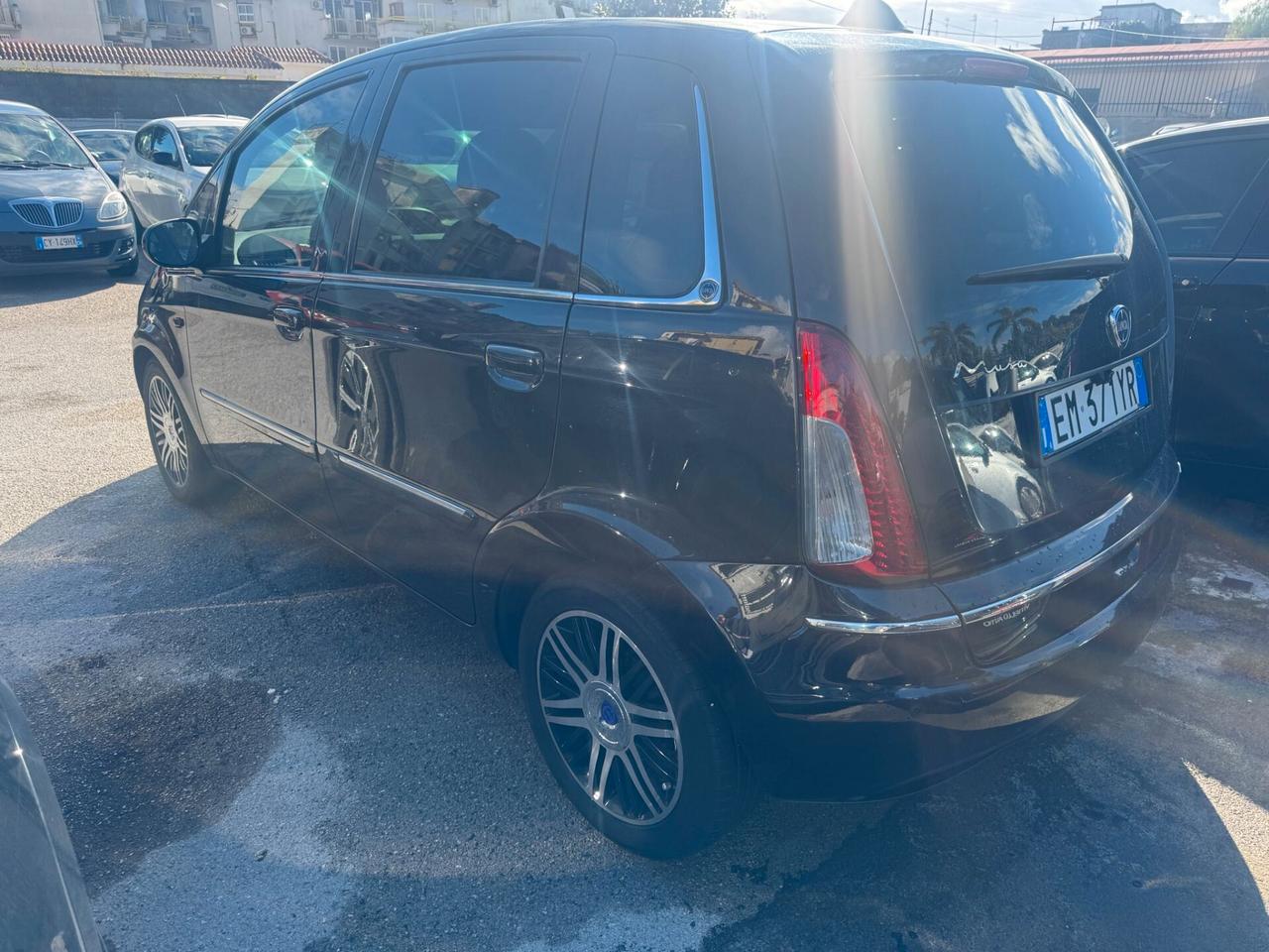 Lancia MUSA 1.3 Mjt 95 CV DFN Platinum