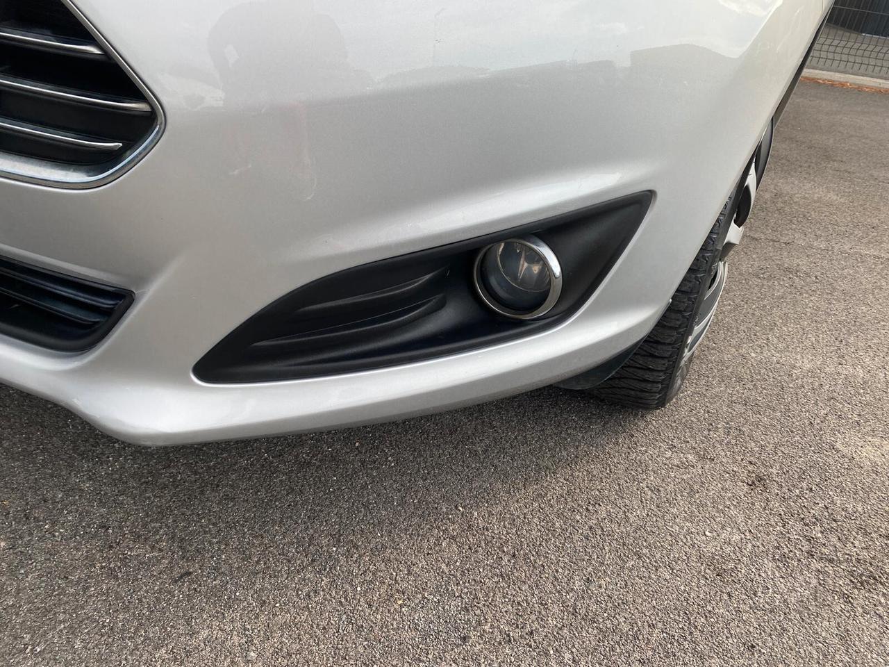 Ford Fiesta 1.5 TDCi 75CV