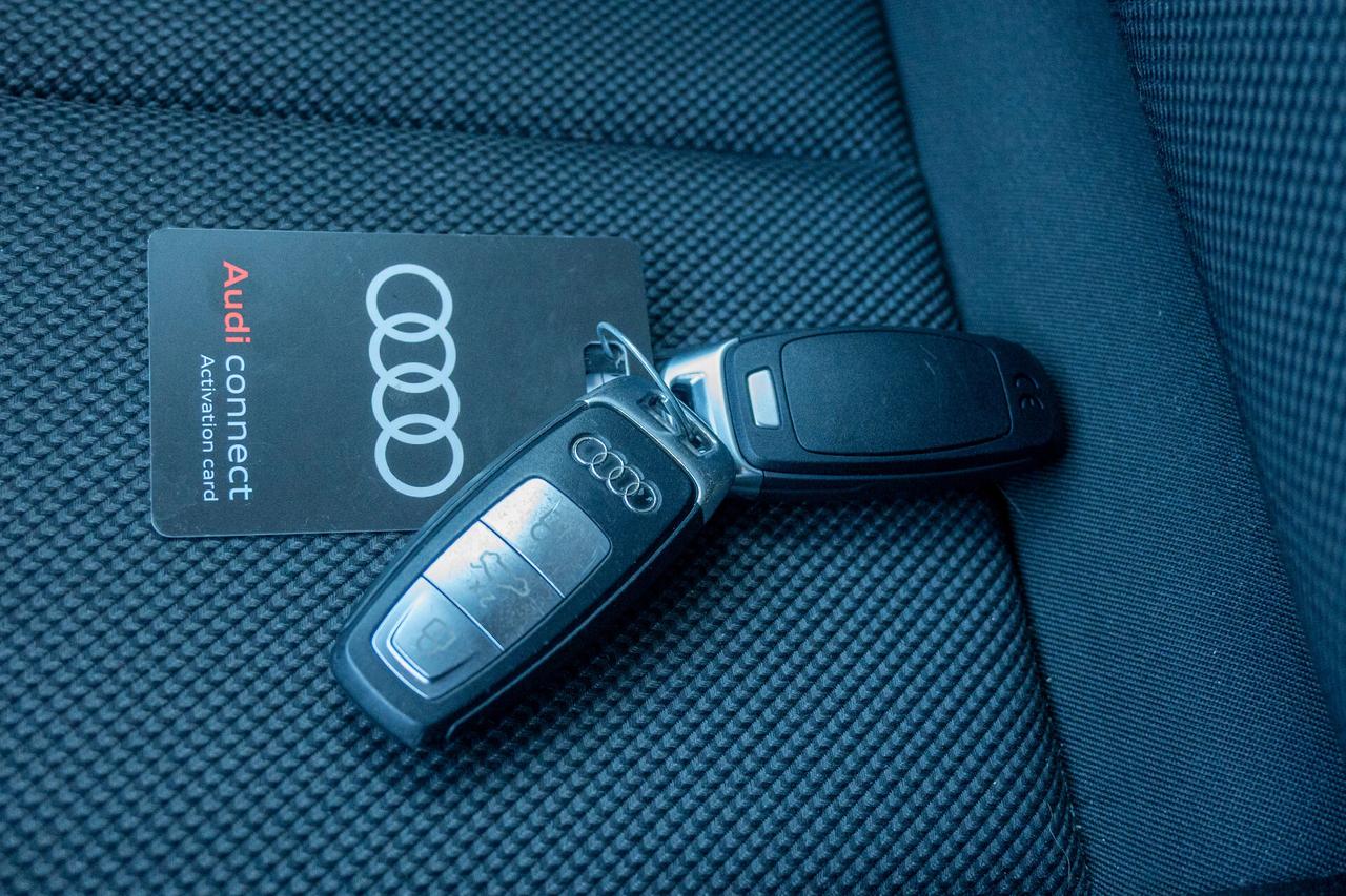 Audi A3 2.0 TDI quattro S line 200CV - UNIPROPRIETARIO