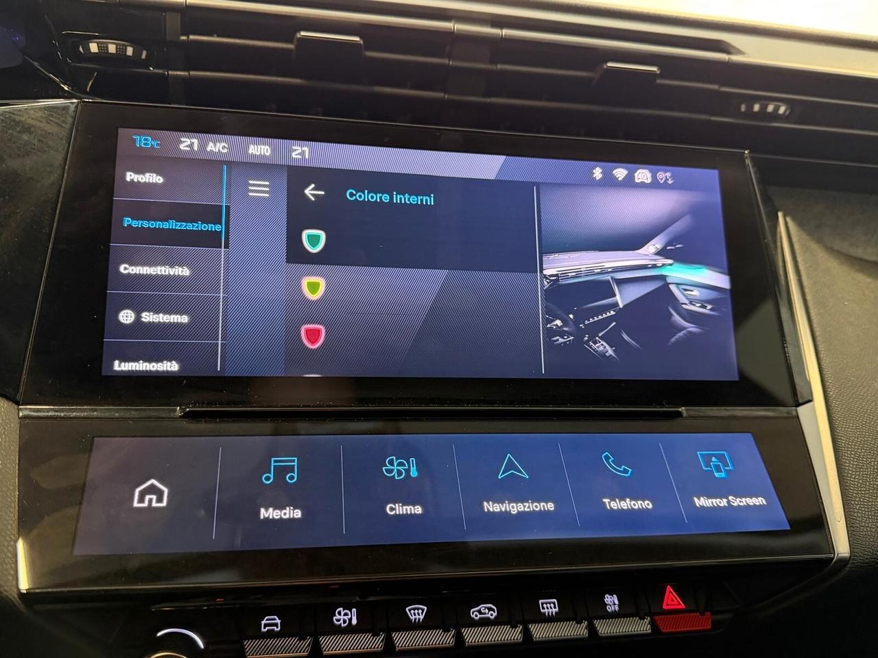 PEUGEOT 308 S.W. ALLURE 1.5 EAT8 130CV PELLE NAVI OK NEOPATENTATI ANNO 2023