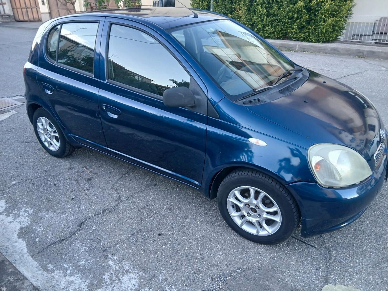 Toyota Yaris 1.4 tdi D-4D cat 5 porte