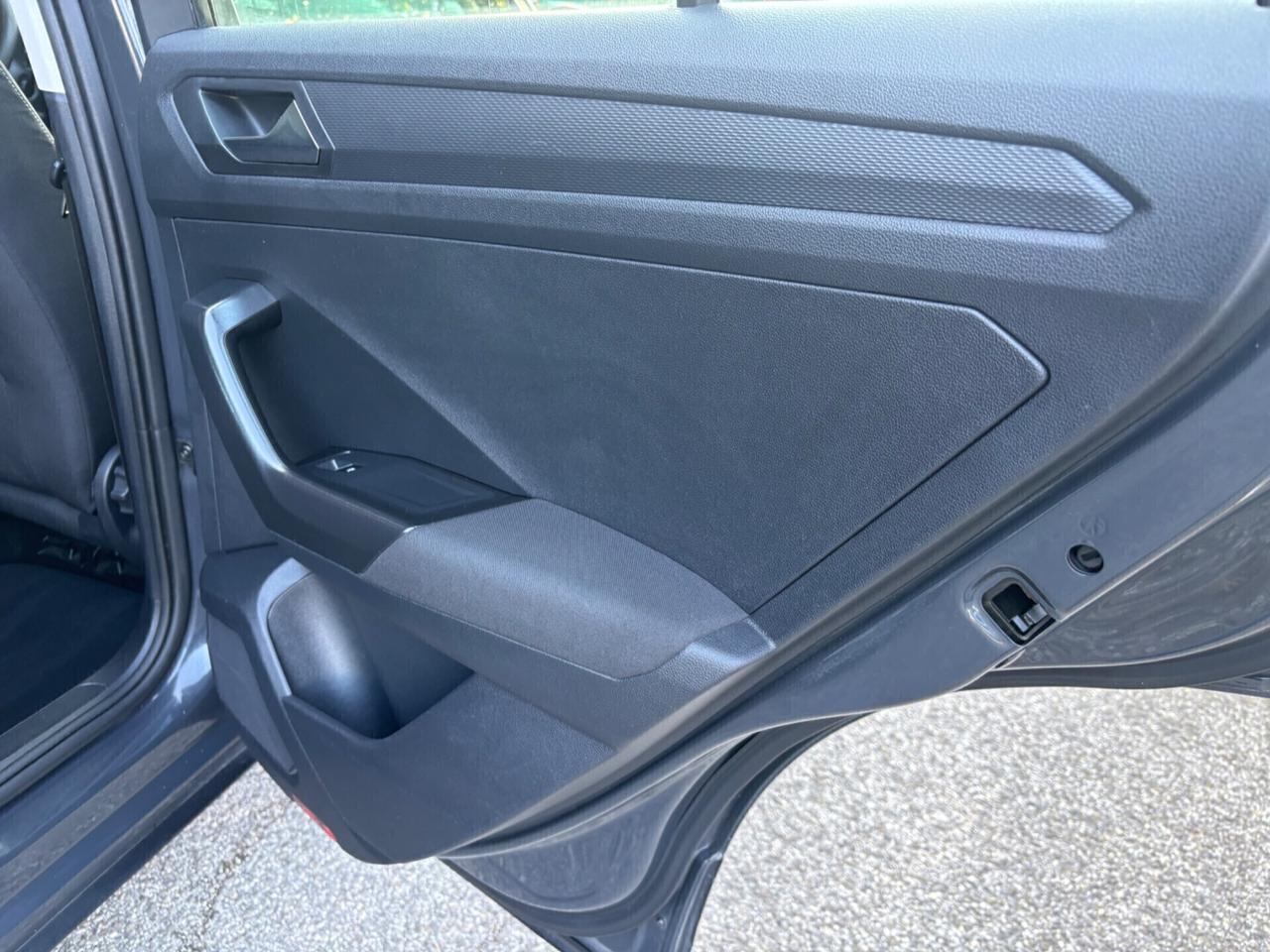 Volkswagen T-Roc 1.6 TDI Business