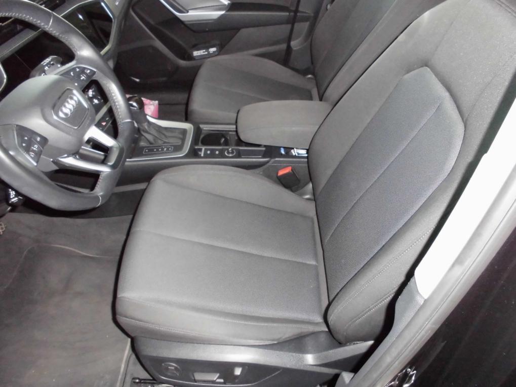 Audi Q3 2.0 TDI 150 CV S tronic Sport