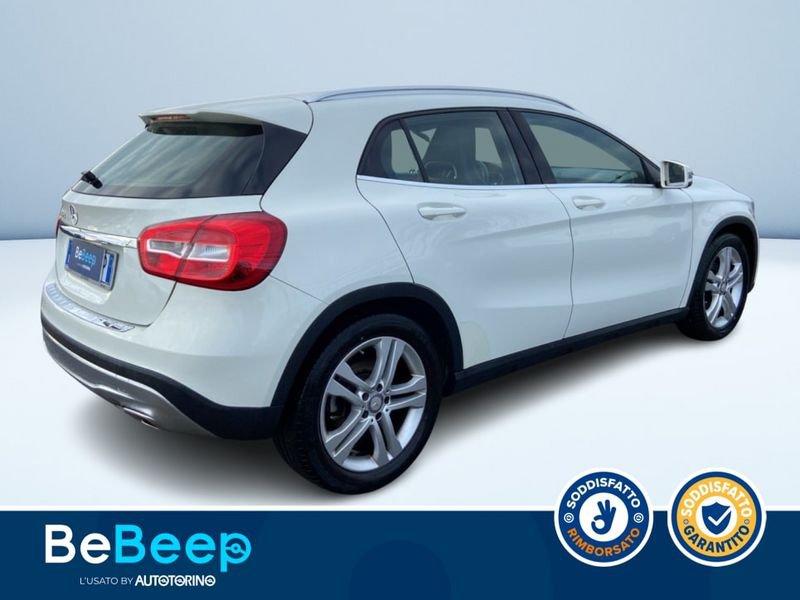 Mercedes-Benz GLA 200 D SPORT AUTO