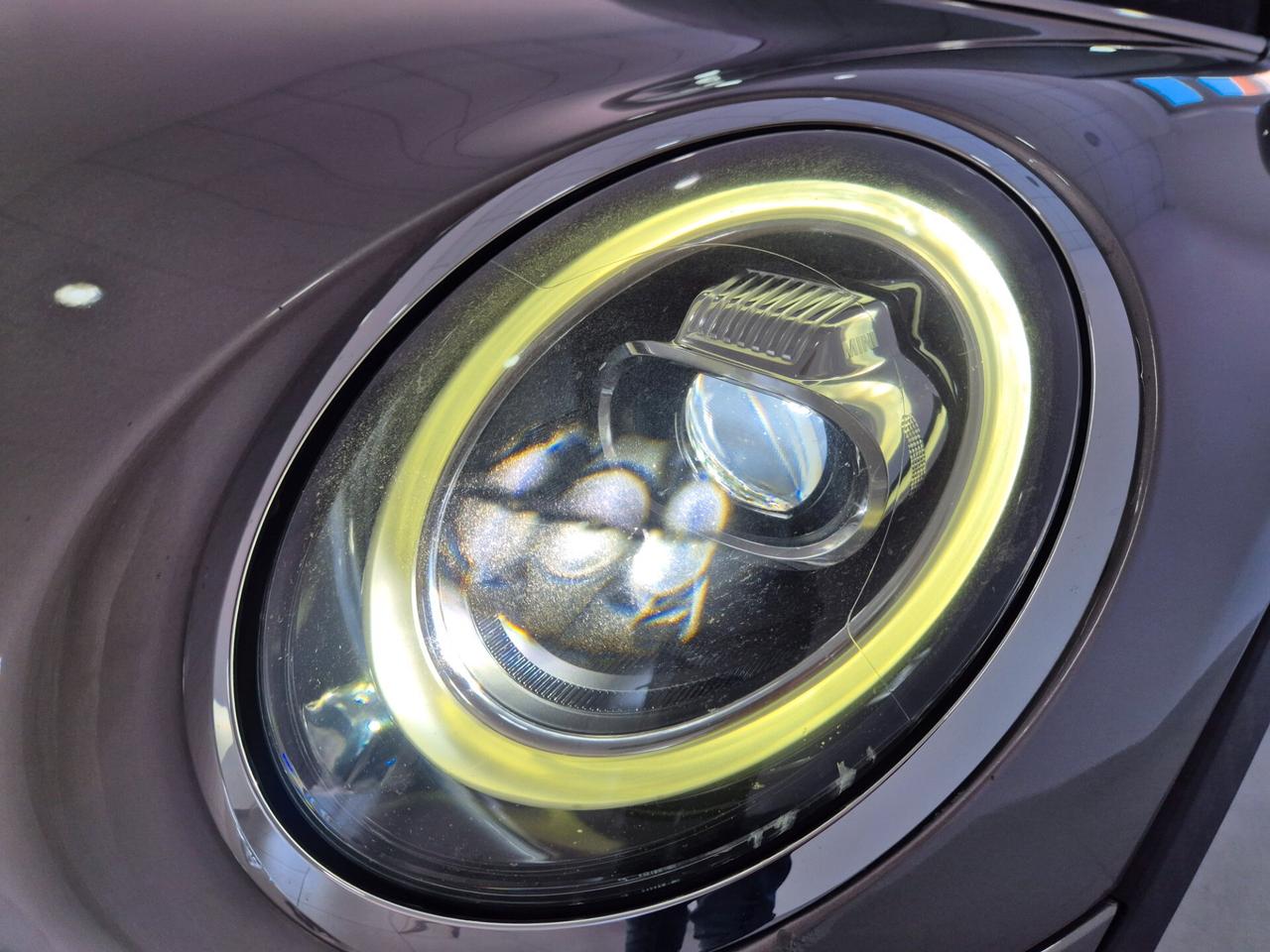 Mini Cooper D 1.5 Business 5 porte