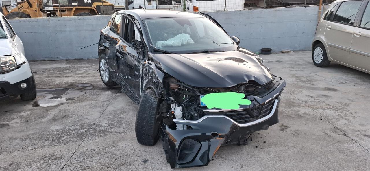 2020 Renault Captur Blue dCi 115 CV EDC Zen
