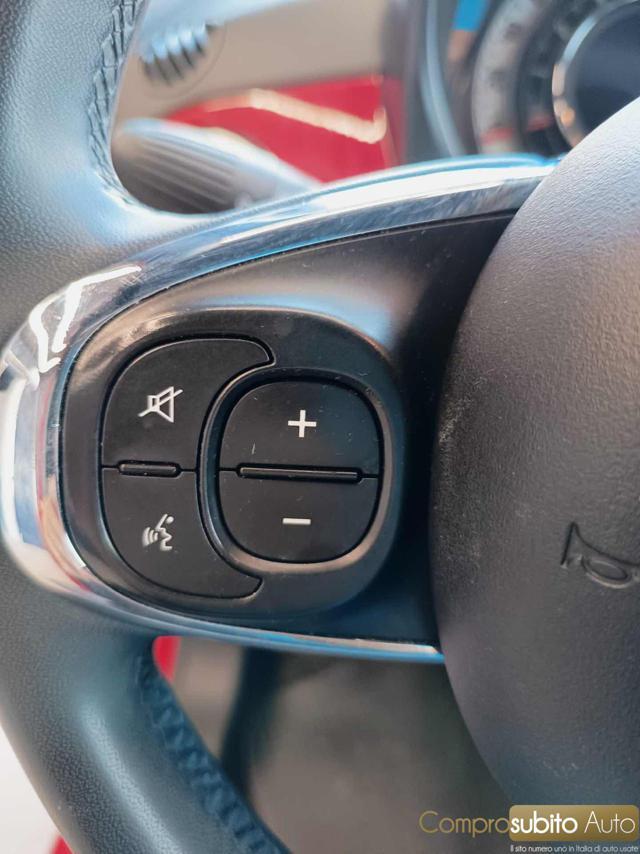 FIAT 500 1.0 Hybrid Red