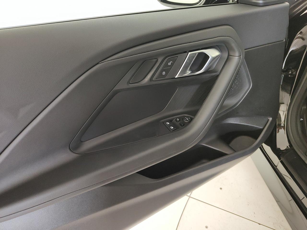 BMW 230i Coupe auto