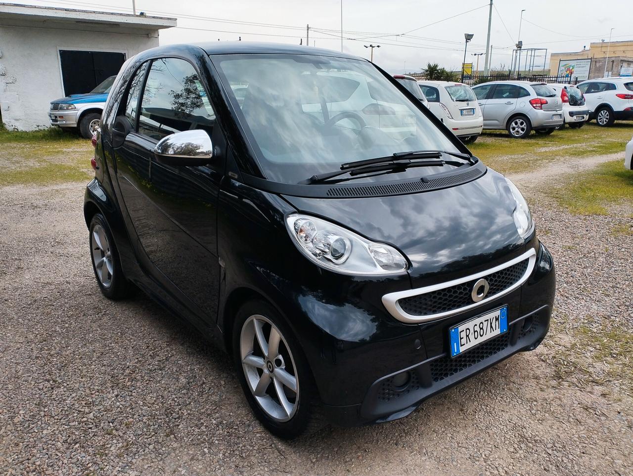 Smart ForTwo 1000 52 kW MHD coupé passion