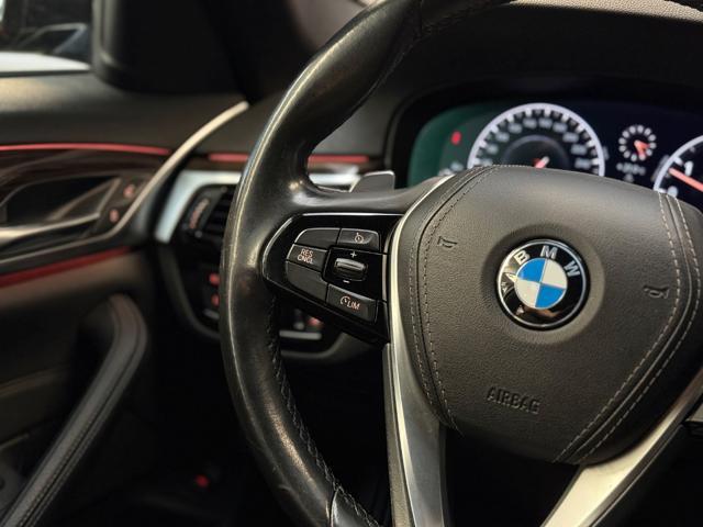 BMW 540 i xDrive Touring Luxury