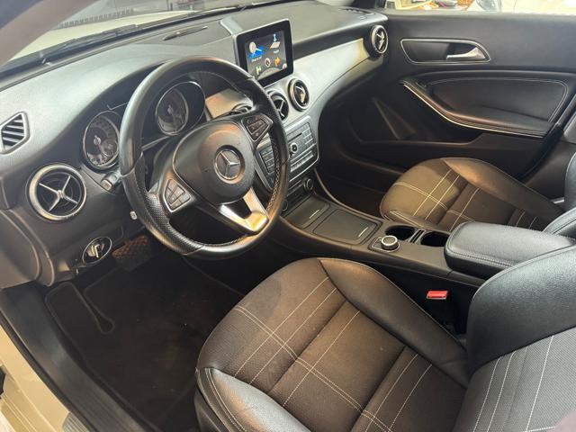 MERCEDES-BENZ CLA 220 Shooting Brake d Sport auto